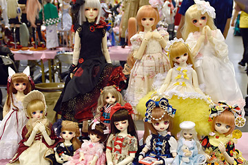 Dolls Party After Report