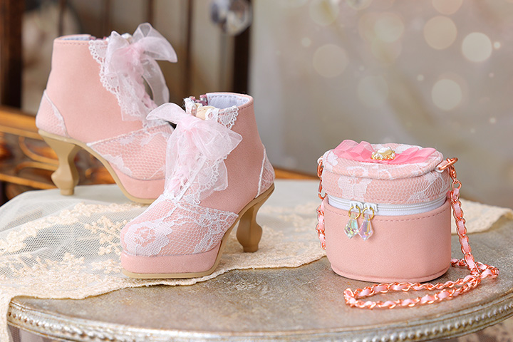 Chain Vanity Bag & Organza Lace-up Boots Set