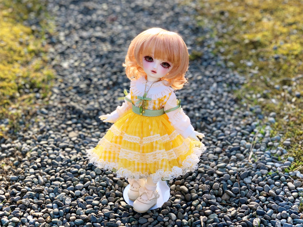 プチブライス　ミモザエプロン&ヘッドドレス ミモザドレスセット」のご紹介♪ |