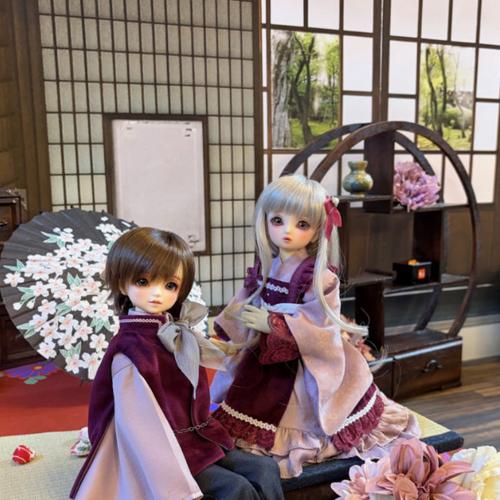 DDdy ヨル・フォージャー」「ヨルの私服セット」店頭展示開始です